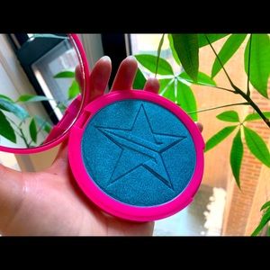 Jeffree Star Skin Frost in Deep Freeze